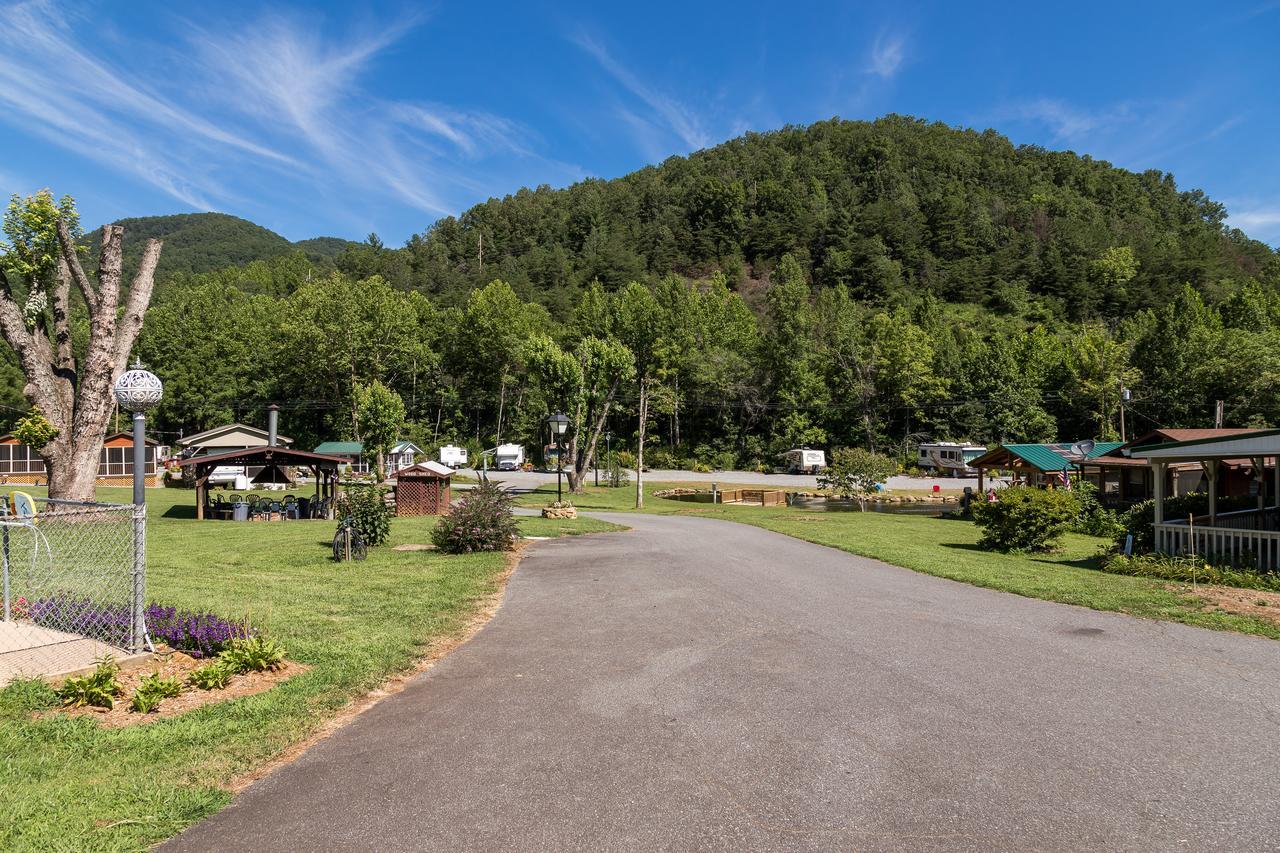 Fort Tatham Rv Resort Sylva Zewnętrze zdjęcie